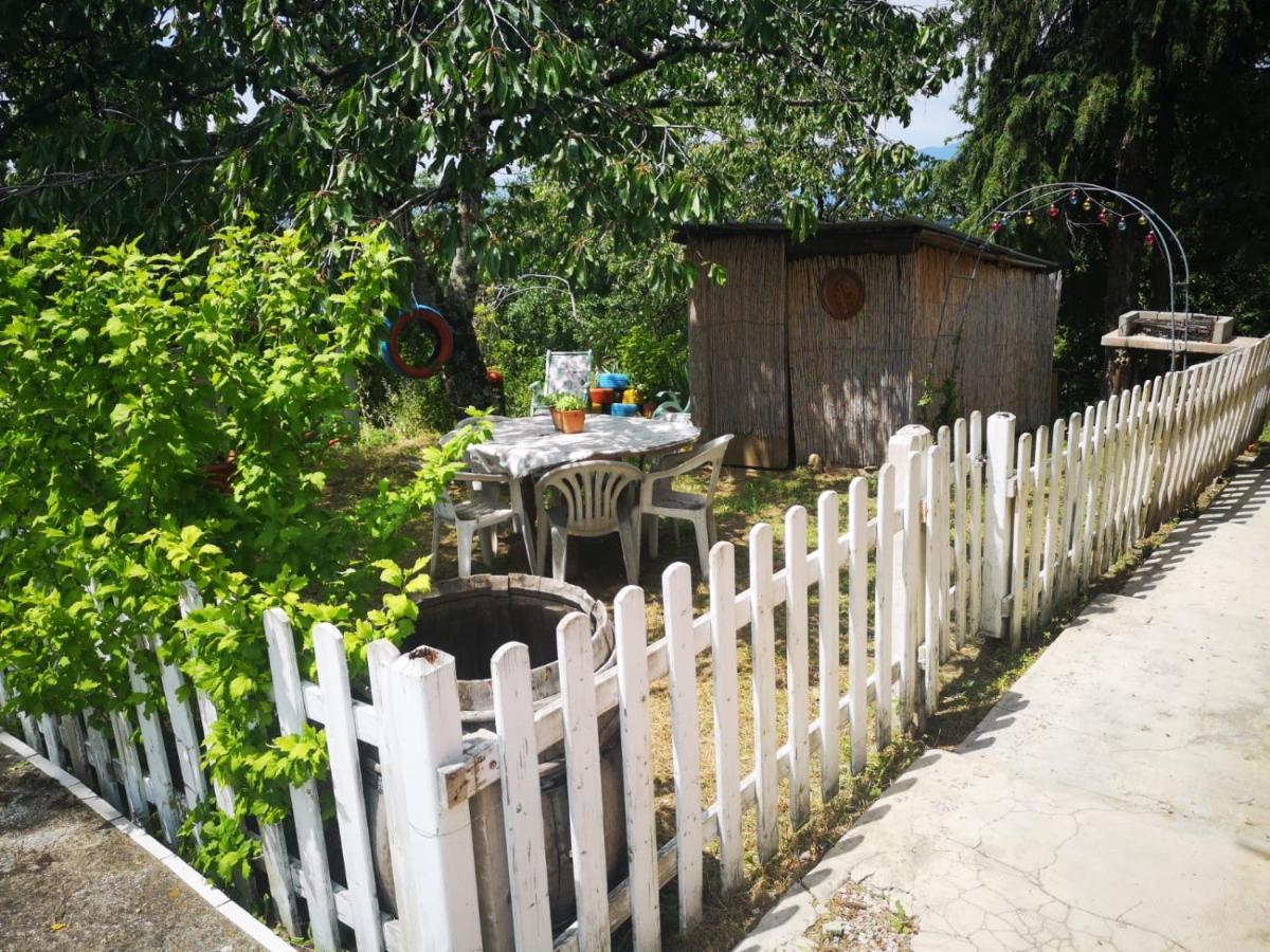 La Casa Di Nonno Apartman Pelago Kültér fotó